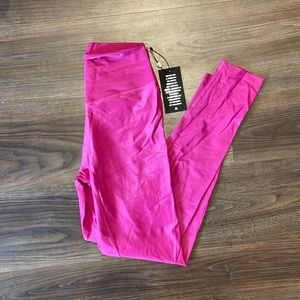 Bright pink Balance leggings!